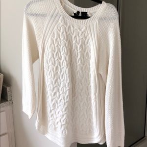 Beautiful Knitted White Sweater!